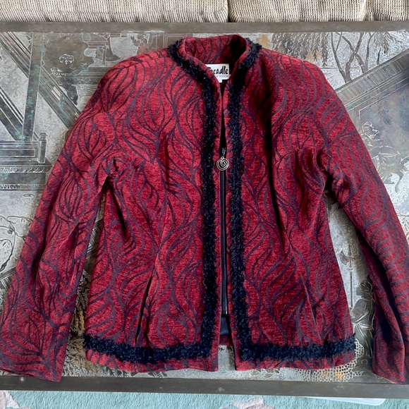 Tzeadle Design Jacket - Picture 1 of 3